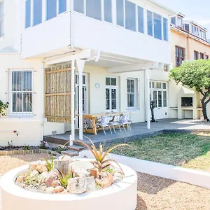 Fintimara House Holiday home Muizenberg